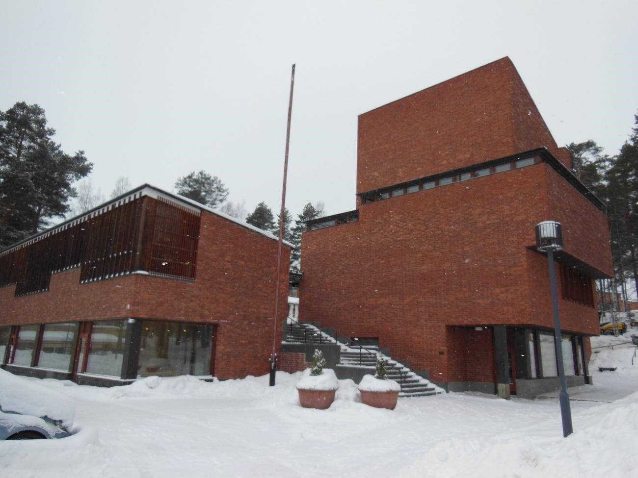 セイナッツァロタウンホール