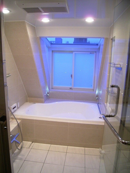 ホテル・マンション事業向け「オーダーユニットバス」