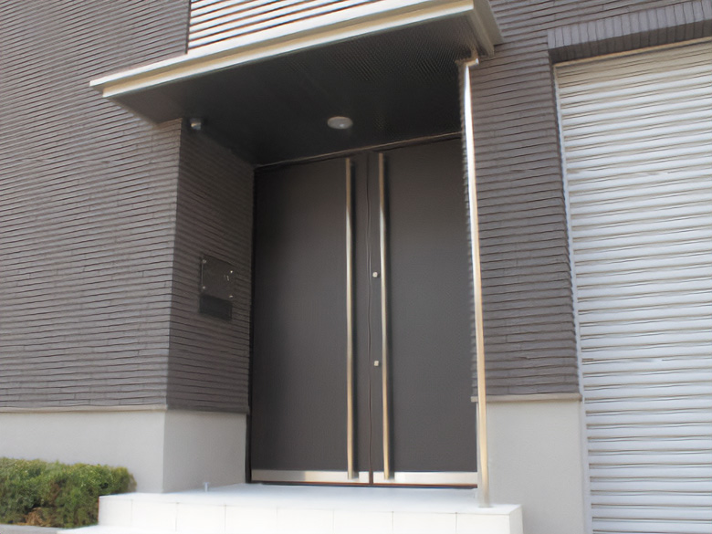 アルミニウム フラッシュドア