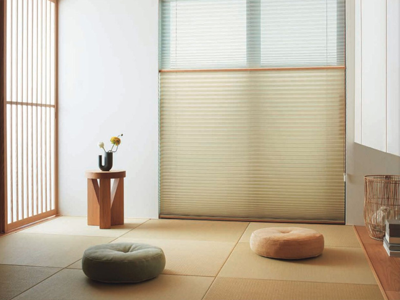 プリーツスクリーン