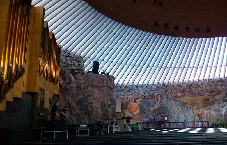 フィンランド・セイナヨキ市立図書館