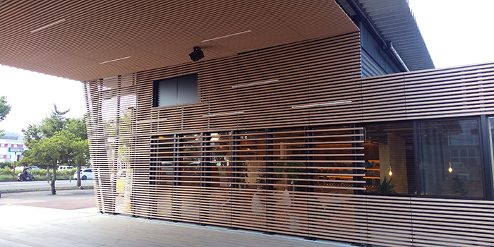 オリジナル人工木材【Eee-Wood】ルーバー