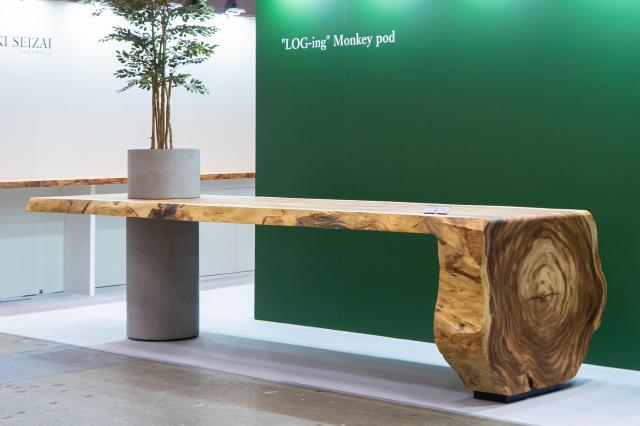 THE DOOR STORE / VINTAGE + / NATURE DESIGN