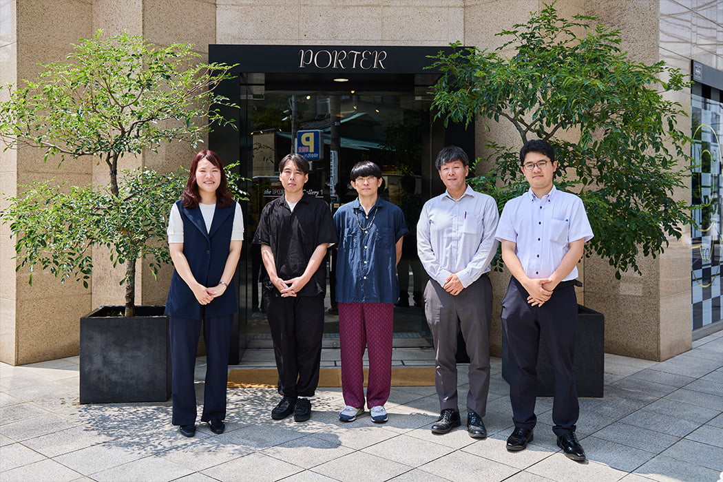 取材後に撮影した集合写真