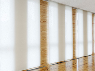 ロールスクリーン・シェード・すだれ