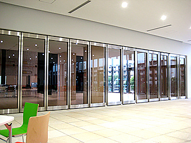 移動式・可動式間仕切り