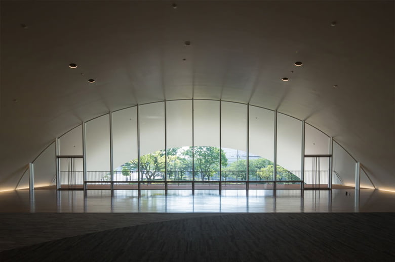 エフジーボード/株式会社エーアンドエーマテリアル