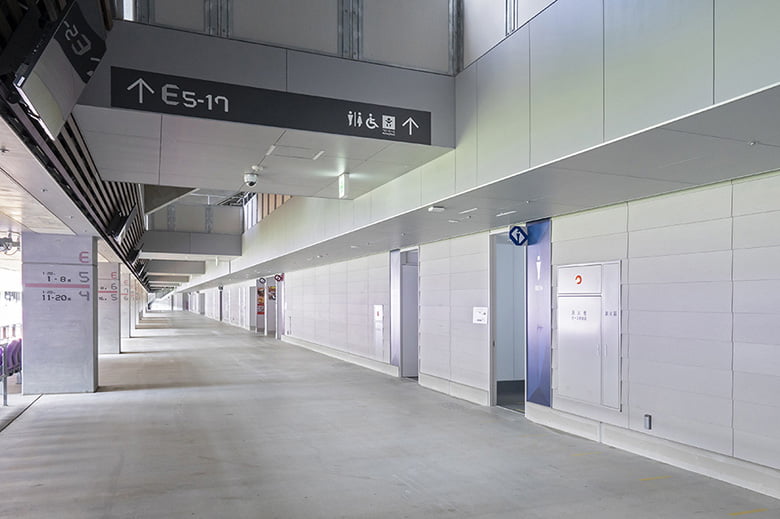 セルフレックス【内外装用フレキシブル板】/株式会社エーアンドエーマテリアル