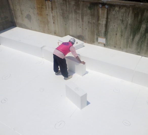 ビーズ法ポリスチレンフォーム【機械式立体駐車場平面化工事 コープランRT】