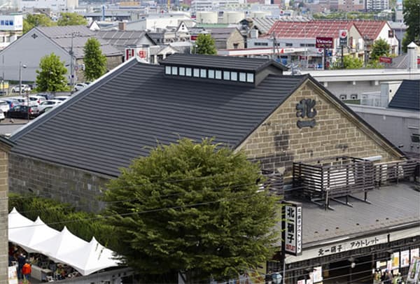 デクラミラノ(DECRA Milano)