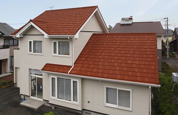 デクラミラノ(DECRA Milano)