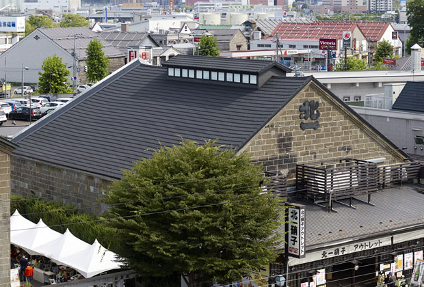 デクラミラノ(DECRA Milano)