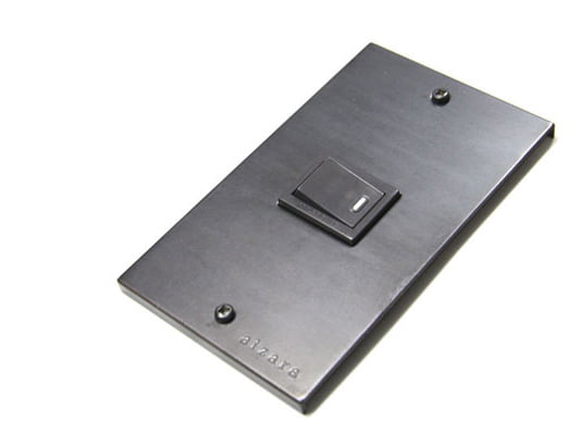 SwitchPlate (ビスタイプ)