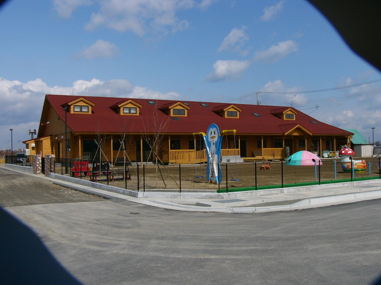 ガルバリューム鋼板屋根材【コロナ】