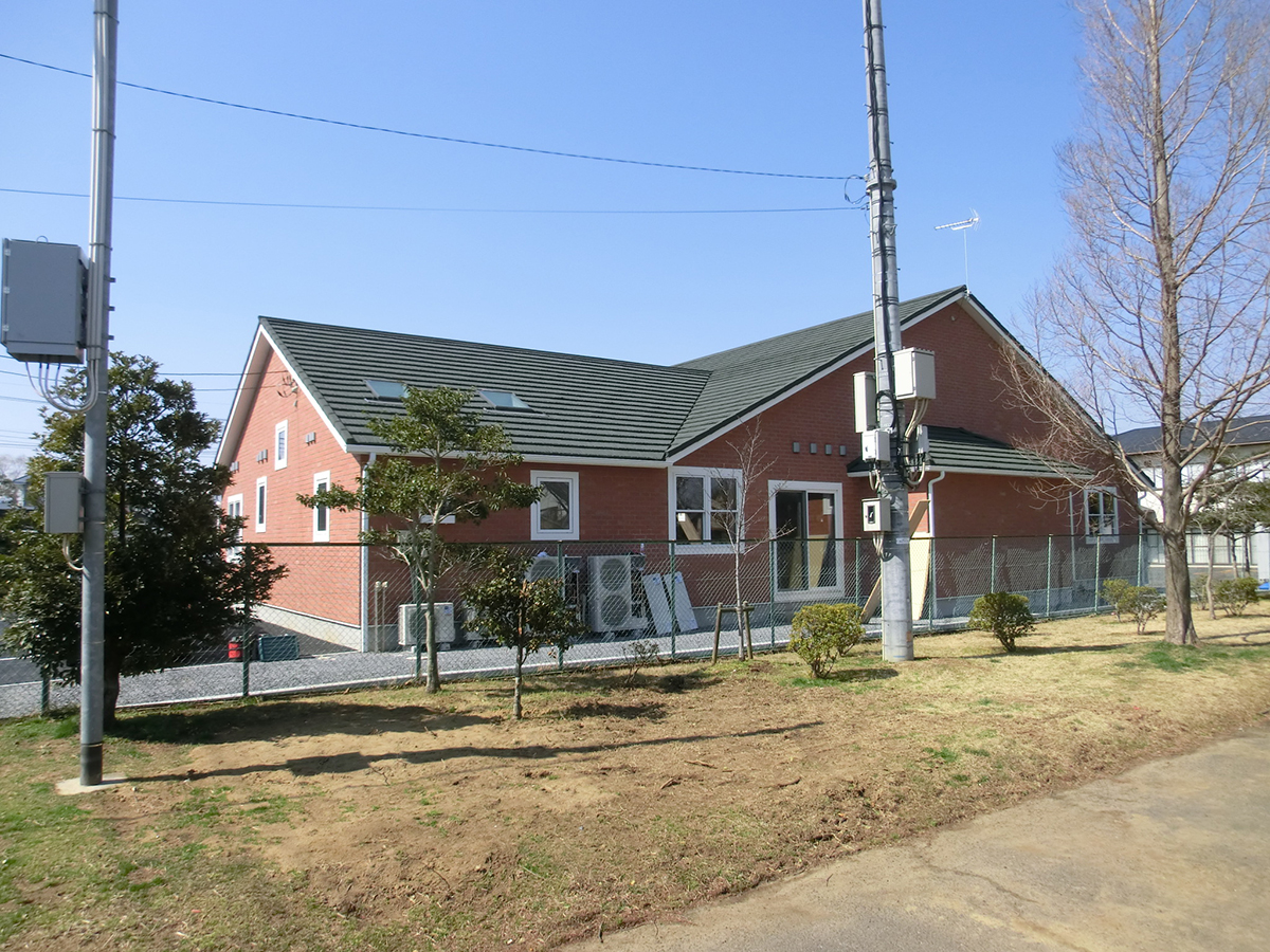 ガルバリューム鋼板屋根材【コロナ】