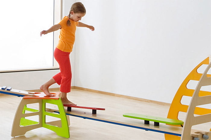 子どもの五感を刺激するオススメ遊具