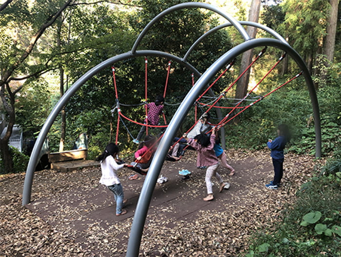 インクルーシブ遊具『エルシ』