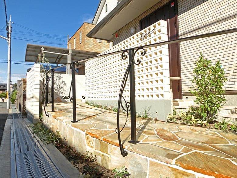 建築装飾金物「フェンス」