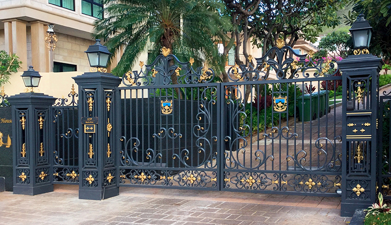 ラグジュアリー空間の装飾金物