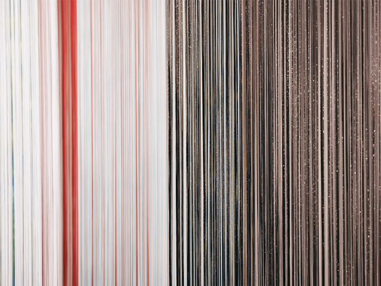 STRINGS CURTAIN Lineview