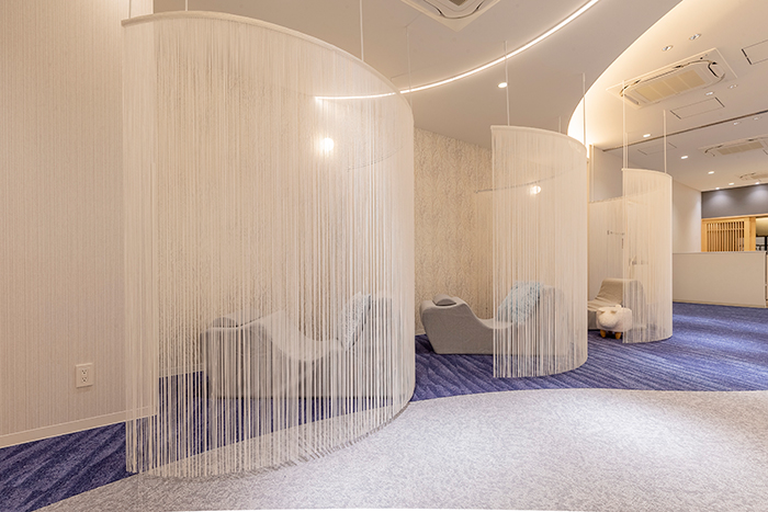 STRINGS CURTAIN Lineview