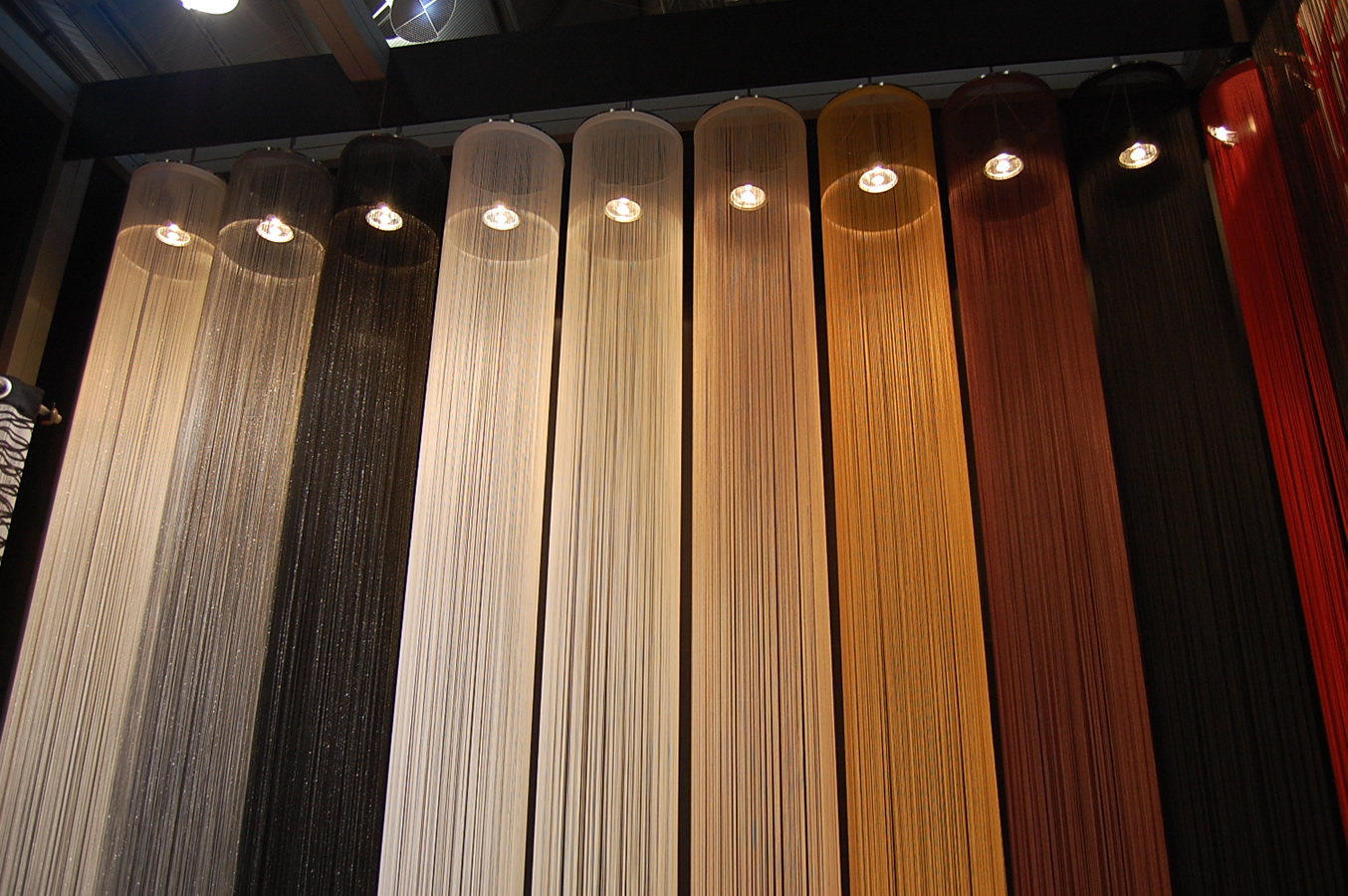 ストリングスカーテン・ラインビュー