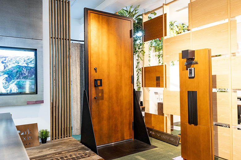 玄関ドアDEIL/株式会社フロント