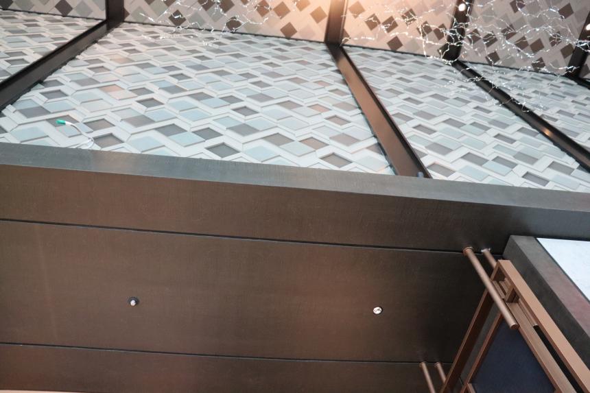 AUパネル【化粧材】