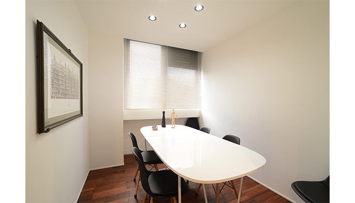 エッグウォール