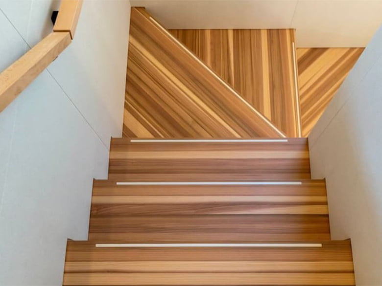 【AFOLA】室内木階段用ノンスリップ