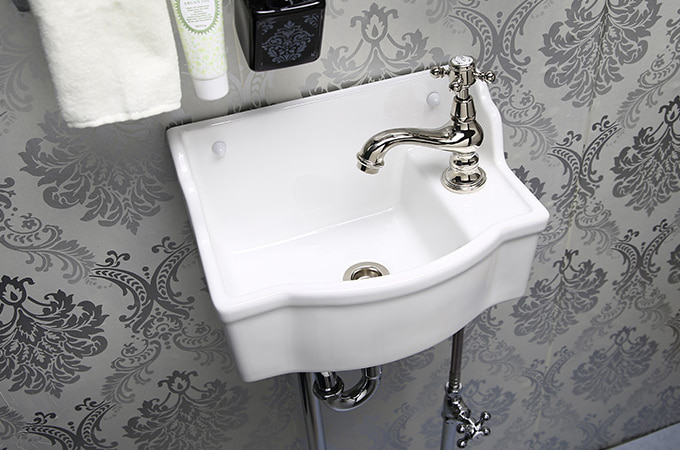 【Sabrina Neo】チラシ