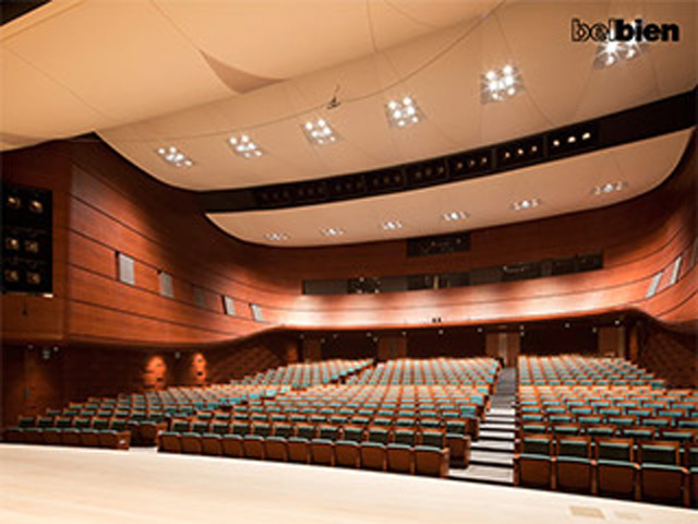 粘着剤付き化粧フィルム「ベルビアン」