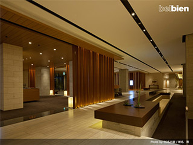 粘着剤付き化粧フィルム「ベルビアン」