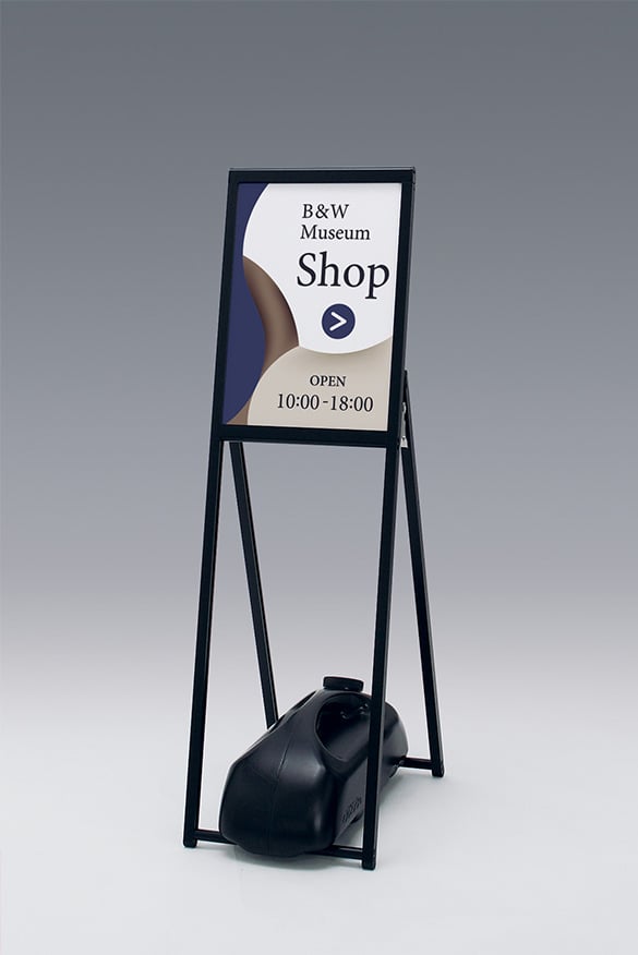 屋外設置スタンド【ポスタースタンド】多様な案内告知が可能に