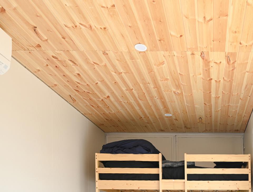 北欧レッドパイン羽目板