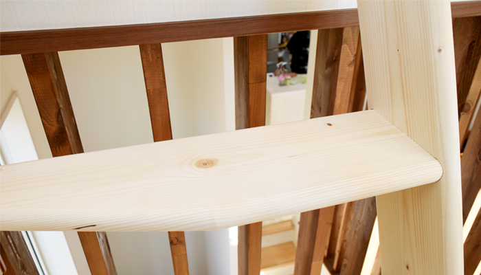 北欧産【デザインステップ】 木製ロフト階段