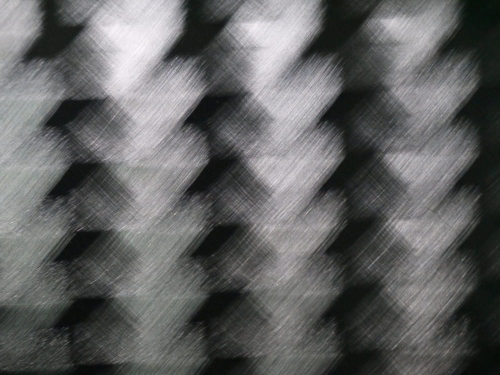 金属板・樹脂板加工【ヘアライン】