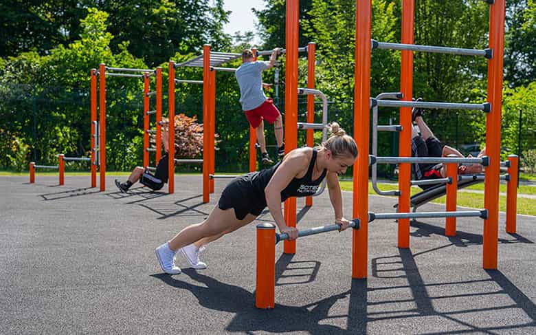 フィットネス&スポーツ(健康器具・スポーツ遊具)/株式会社ボーネルンド/株式会社コンパンプレイスケープ