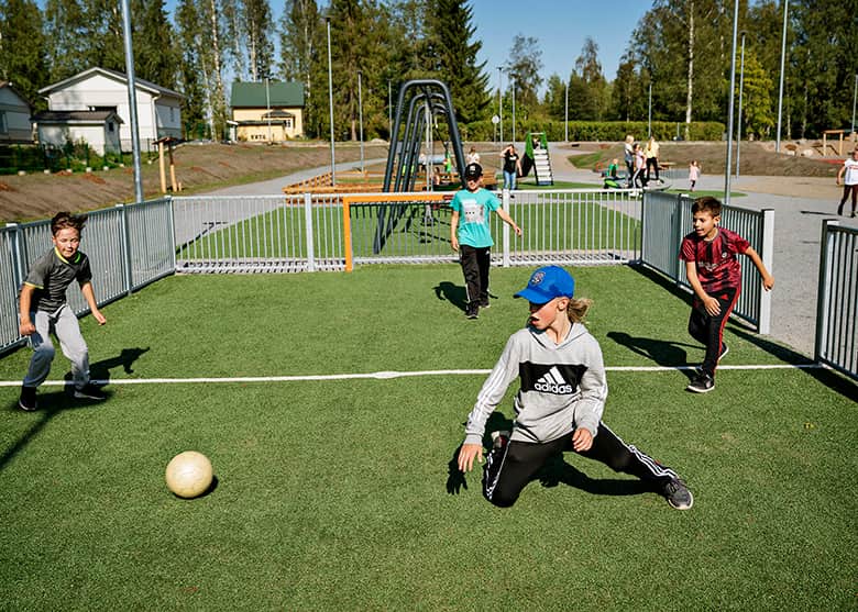 コンパン社マルチスポーツコート:株式会社ボーネルンド/株式会社コンパンプレイスケープ