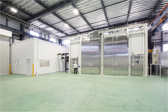 「断熱性試験」を行う環境・断熱試験装置