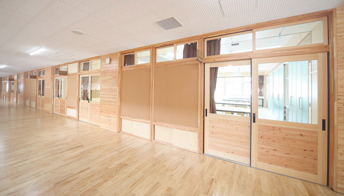 木製学校間仕切固定式【プレウォールSAW105A】