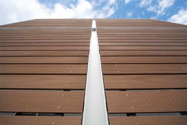 100%リサイクル素材の新建材【テクモク】