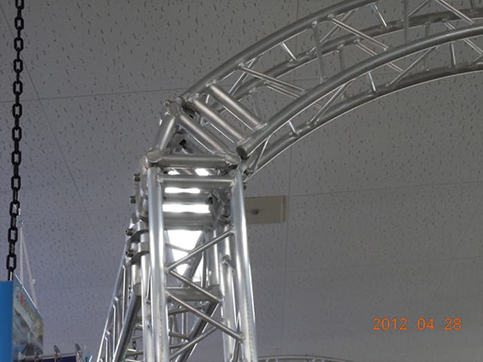 アルミトラスシステム【相模原量販店装飾】