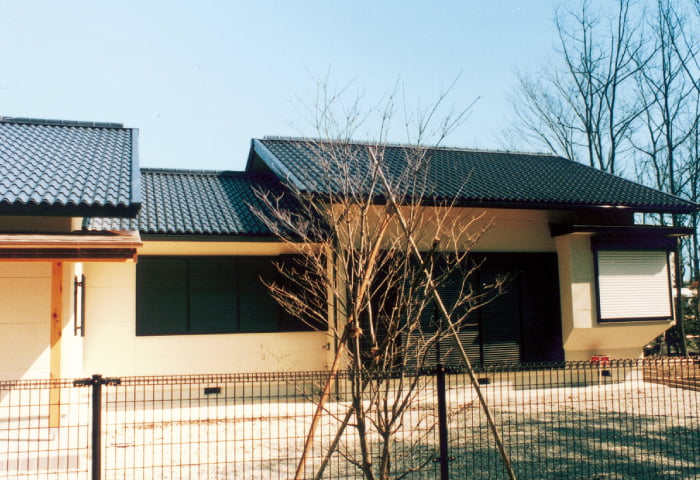 ガルバリウム鋼板ベース フィンルーフ10(長尺金属成形瓦)