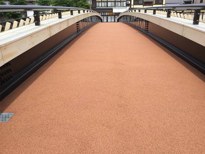 【天然コルク 遮熱性舗装】ドリームコーク