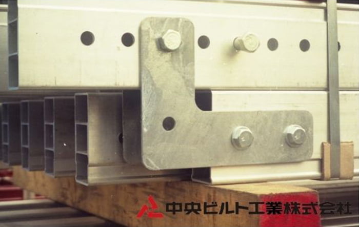 アルコラム(軽量・アルミ製柱型枠締め付け金具)