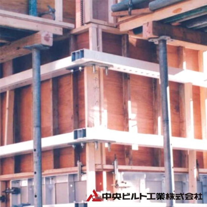 アルコラム(軽量・アルミ製柱型枠締め付け金具)