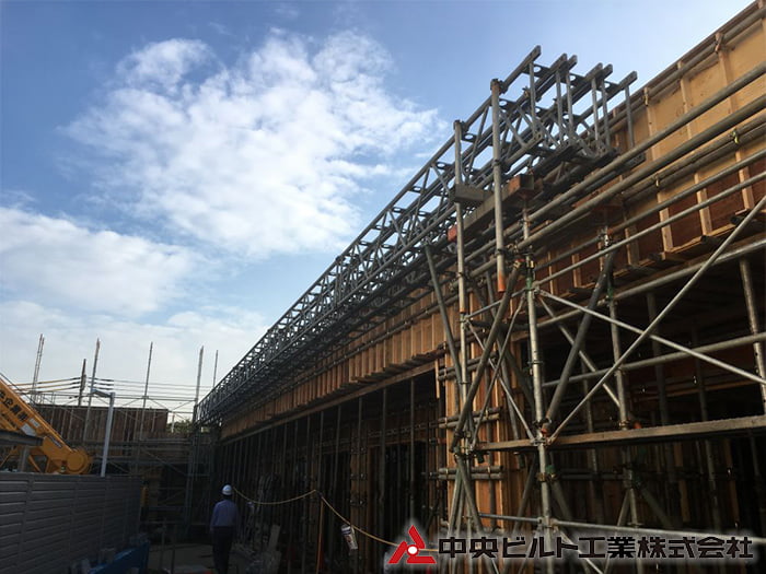 大スパン用ボックス型トラス材『マルチトラスA』