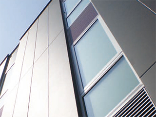 工場下地塗装パネル|クリオン株式会社