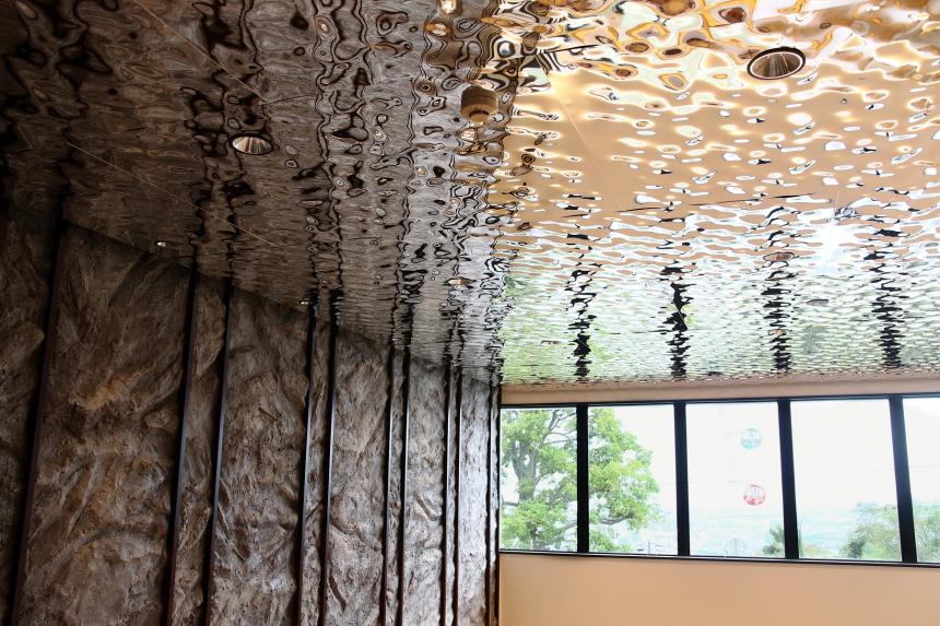 バンドクサル デコール - 水面柄アルミ3Dパネル【大阪・関西万博施工実績あり】